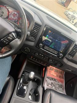 نيسان فرونتر